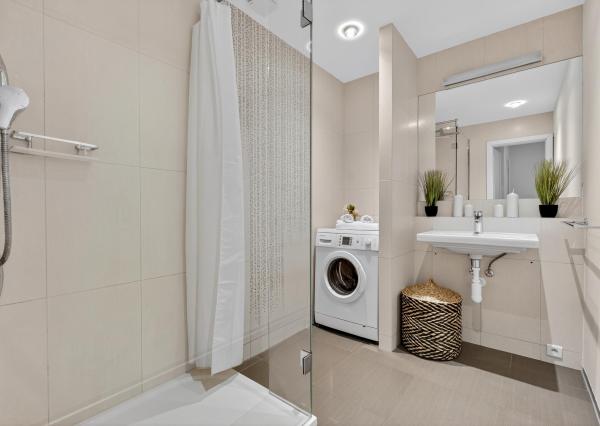 REZERVOVANÝ Na predaj priestranný 4-izbový byt v Bratislave-Dúbravka