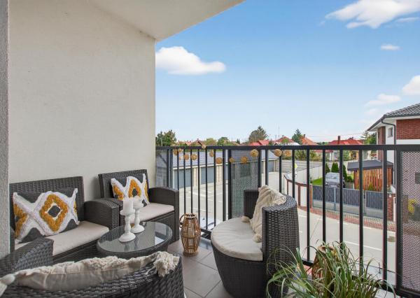 Jelka, okr. GA – NA PREDAJ NOVOSTAVBA – nízko nákladový 3 izbový byt s dvomi parkovacími státiami v projekte ILKA PARK