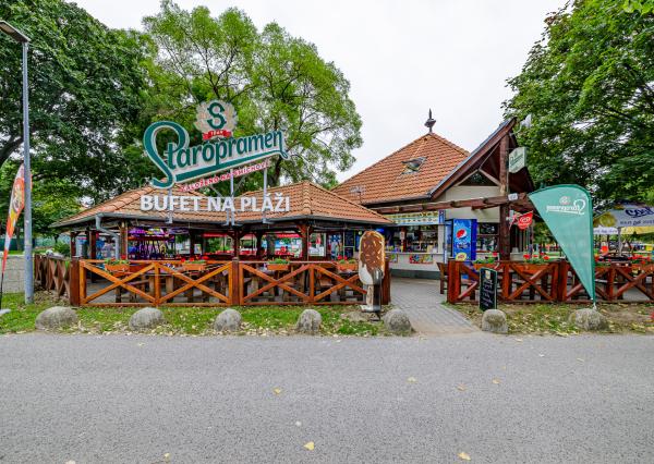 Na PREDAJ: úspešný Bufet na Pláži priamo pri jazere, Senecké jazerá Juh - podnikajte tam, kde iní chodia dovolenkovať