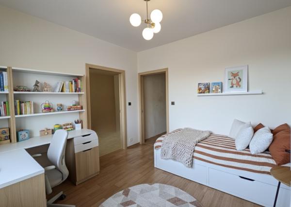 Na predaj 3 izbový byt Vlčince