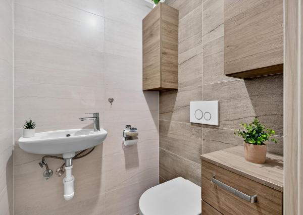 Na predaj 3-izbový byt so záhradkou a vlastným parkovacím miestom