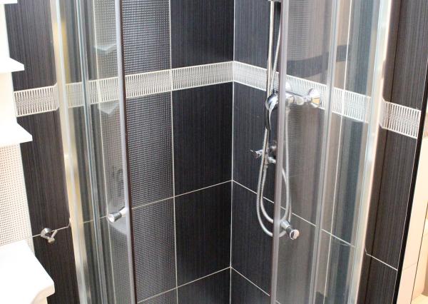 NA PRENÁJOM 1-IZBOVÝ BYT, BRATISLAVA – DÚBRAVKA (36 m²), Hanulova ulica