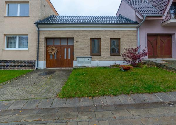 Na predaj: priestranný rodinný dom v obľúbenej lokalite Suchá nad Parnou