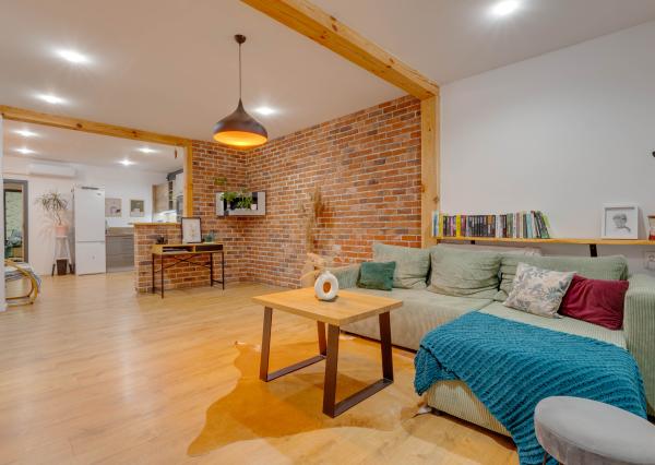 Na predaj: priestranný rodinný dom v obľúbenej lokalite Suchá nad Parnou