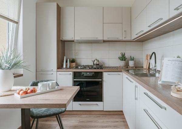 Na predaj kompletne zrekonštruovaný 2-izbový byt - Hliny VII