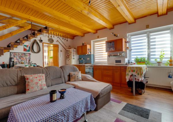 Na predaj 3-izbový rodinný dom vo Vajnoroch