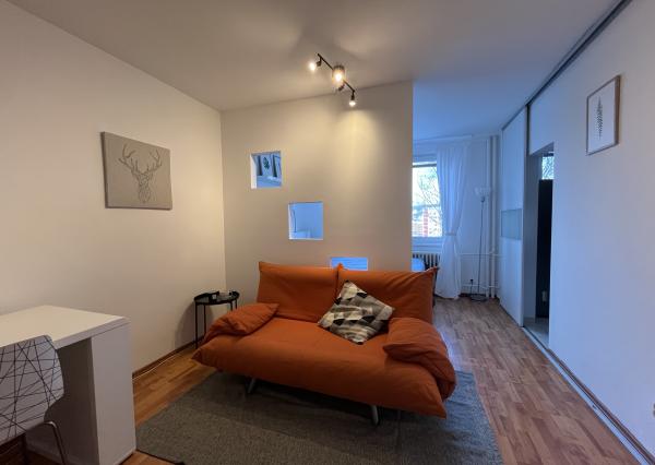 NA PRENÁJOM 1-IZBOVÝ BYT, BRATISLAVA – DÚBRAVKA (36 M²), Hanulova ulica