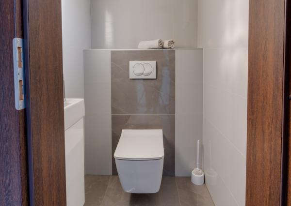 Unikátny 4-izbový Rodinný dom v Topoľnici s tep. čerpadlom✅