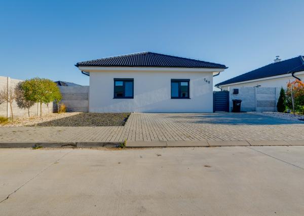 Unikátny 4-izbový Rodinný dom v Topoľnici s tep. čerpadlom✅