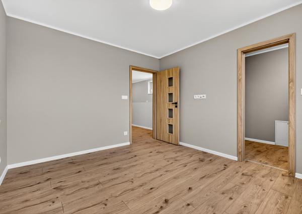 Na predaj 4-izbová novostavba s garážou v obci Veľký Grob