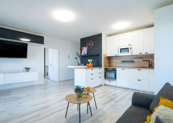 Na PREDAJ moderný 3-izbový byt s balkónom (87,56 m2) a dvoma garážovými státiami v novostavbe TAMMI, Bratislava Dúbravka