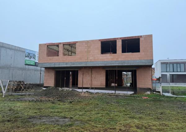 Na predaj 4-izbová novostavba s tepelným čerpadlom v obci Kráľová pri Senci