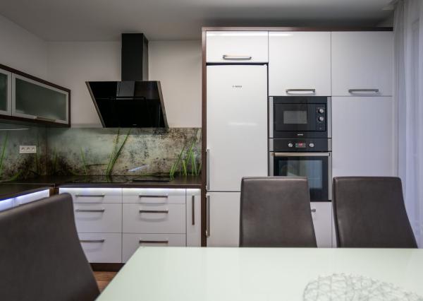 Na prenájom  zariadený 3-izbový byt na Bulvári v Žiline