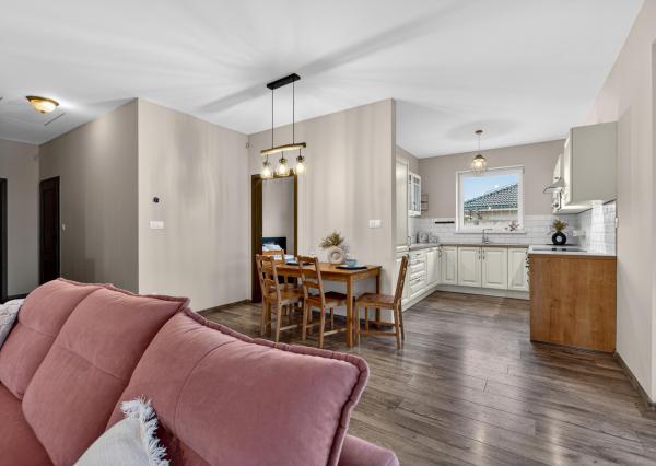 Samostatne stojaci 4-izbový rodinnný dom - ihneď voľný