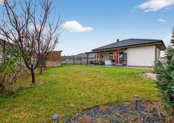 Samostatne stojaci 4-izbový rodinnný dom - ihneď voľný