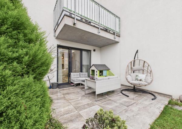 3 izbový byt Bratislava -Rača, 2 parkovacie miesta, záhrada 75 m2