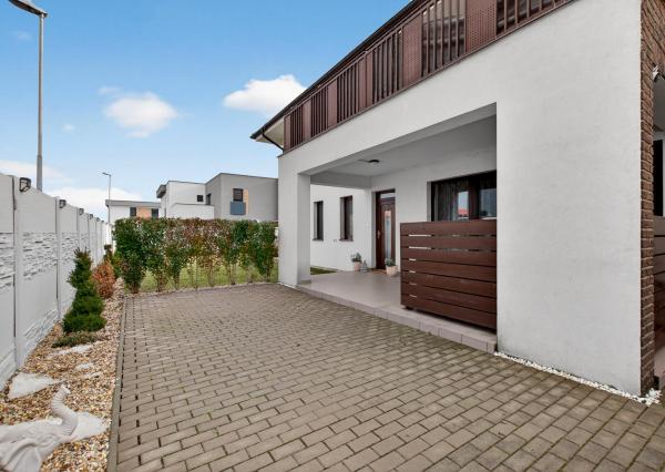 NA PREDAJ zariadený 3iz byt s veľkorysou záhradou a terasou✅