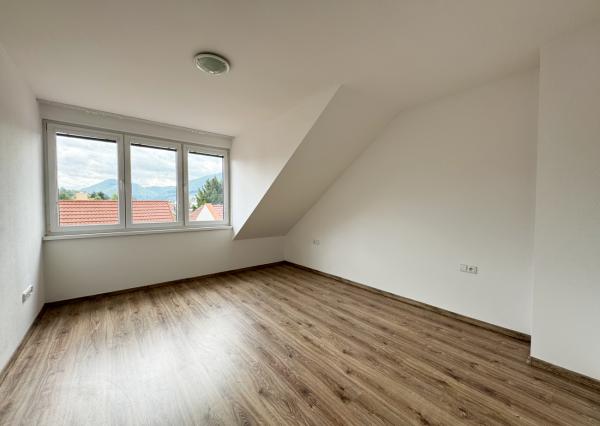 Na prenájom 3-izbový byt v Kysuckom Novom Meste