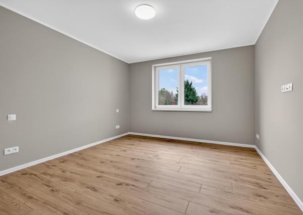 Na predaj moderný rodinný dom v tichej slepej uličke v obci Veľký Grob