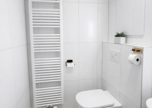 Moderný 2-izbový byt s parkovacím státim v novostavbe na prenájom, Ružinov- Vlčie hrdlo