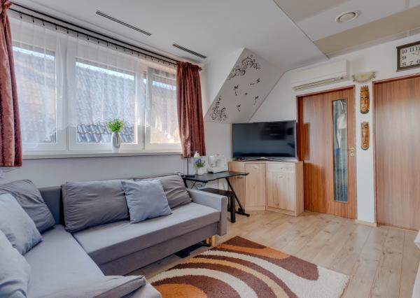 Priestranný 3-izbový tehlový rodinný dom vo Vajnoroch