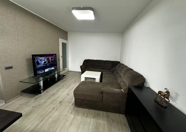 Na prenájom 3 izbový byt v Ružinove