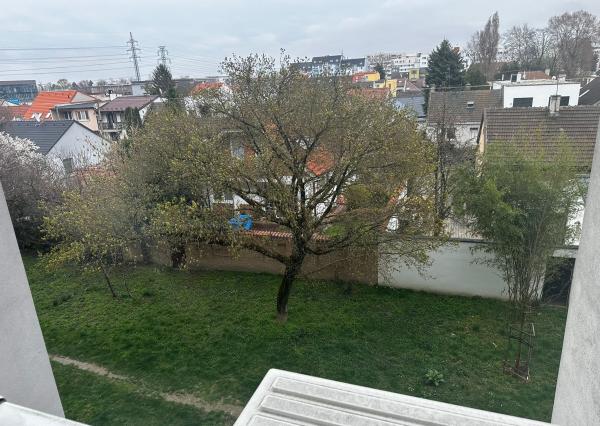 Na prenájom 3 izbový byt v Ružinove