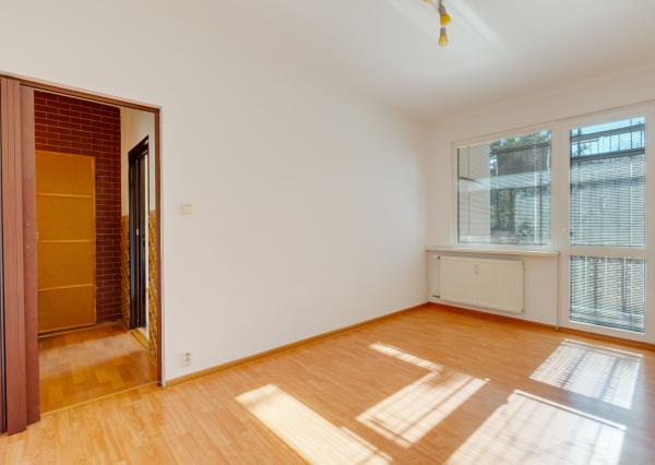 SENEC – NA PREDAJ 3 izbový byt v priamom centre mesta