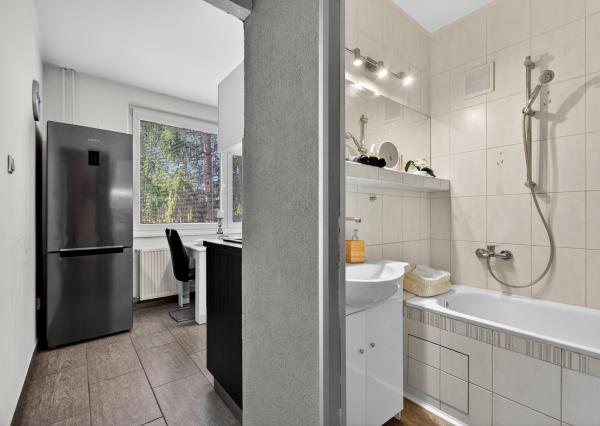 Bernolákovo, okr. SC - NA PREDAJ - plnohodnotný 2-izbový byt kúsok od priameho centra