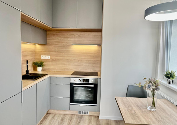 Na prenájom  2 izbový byt v Novostavbe Ovocné Sady s parkovaním