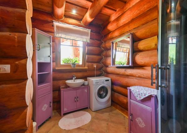 Luxusný nízkoenergetický zrub Podzámčok pri Zvolene – súkromie, príroda a pozemok 11 000 m²