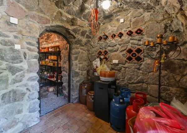 Luxusný nízkoenergetický zrub Podzámčok pri Zvolene – súkromie, príroda a pozemok 11 000 m²