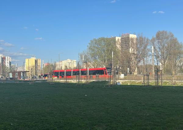 Svetlá garsónka s balkónom, 11/12 posch. – prenájom