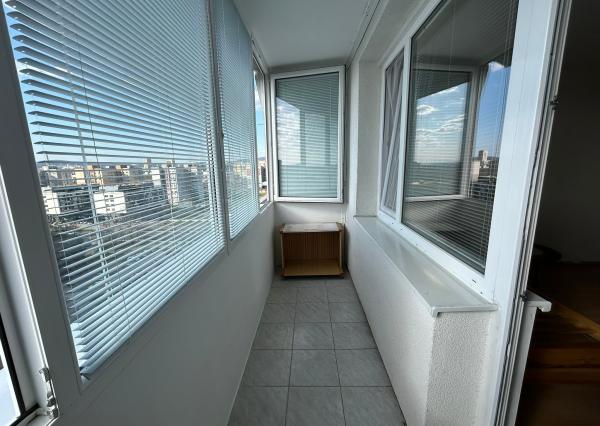 Svetlá garsónka s balkónom, 11/12 posch. – prenájom