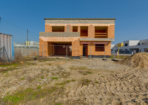 SENEC - NA PREDAJ výnimočná novostavba pre náročných 6-izbový rodinný dom v Senci.