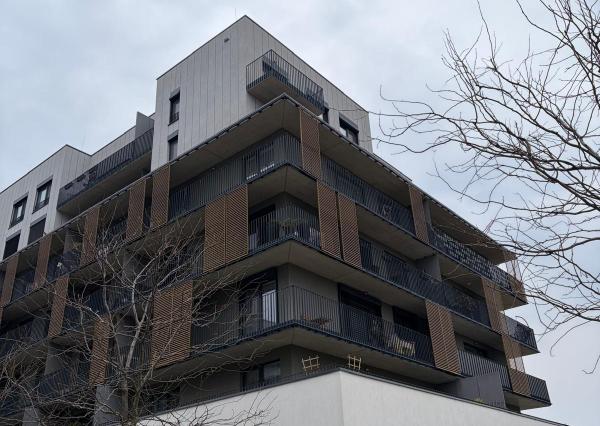 Prenájom -parkovacie statie-Slnečnice,ul.Fialova