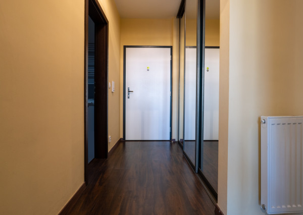 Na predaj 2 izbový byt v Bratislave-Slnečnice