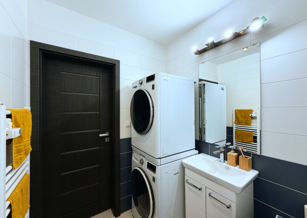 Nový Martin – 3-izbový byt s terasou, predzáhradkou a parkovaním v cene