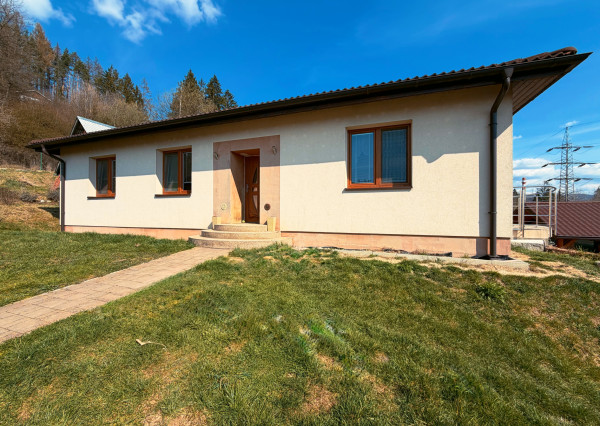 Na predaj 4-izbový bungalov v Kysuckom Novom Meste