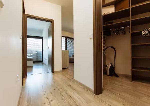 Na prenájom velký 2 izbový byt v proekte-TEHELNE POLE