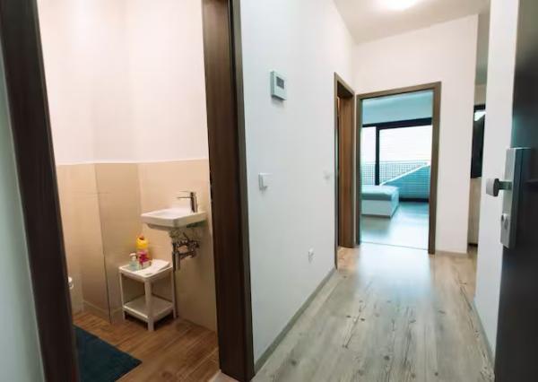 Na prenájom velký 2 izbový byt v proekte-TEHELNE POLE