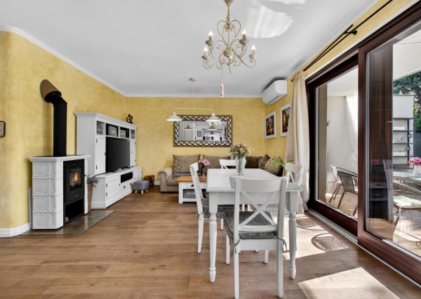 Štýlový rodinný dom vo vynikajúcej lokalite na predaj, Rovinka