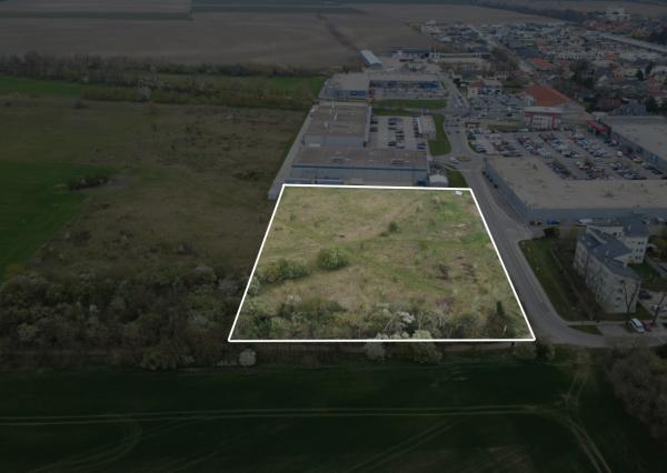 Na predaj investičný pozemok v Šamoríne s obrovským potenciálom