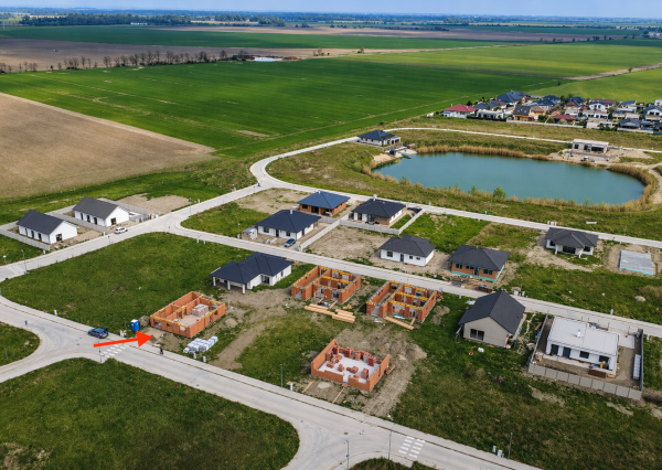 Na predaj nadštandardný moderný 4-izbový rodinný dom s garážou a tepelným čerpadlom, Hrubá Borša