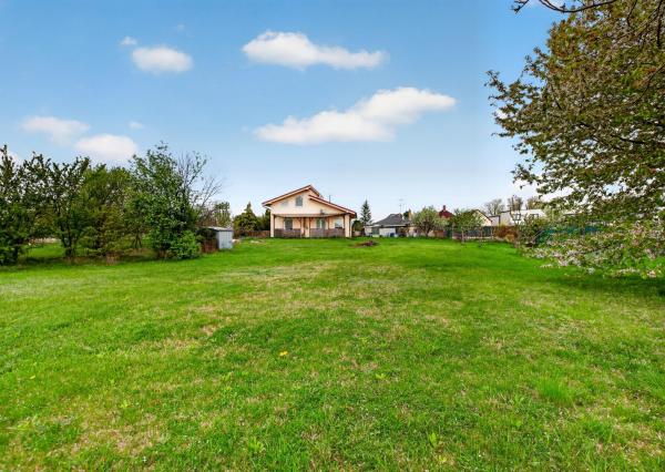 5 izbový rodinný dom Nová Dedinka na predaj, 1445 m2 pozemok