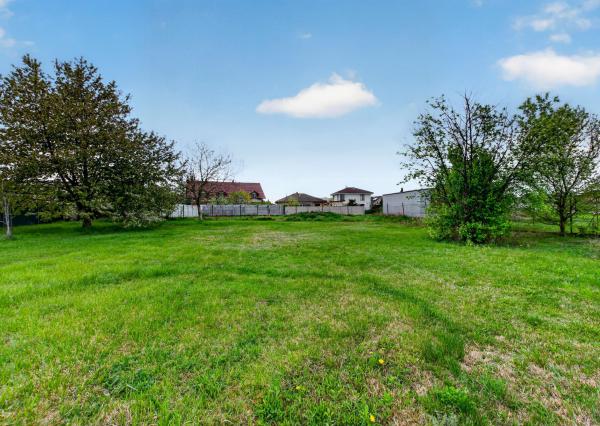 5 izbový rodinný dom Nová Dedinka na predaj, 1445 m2 pozemok