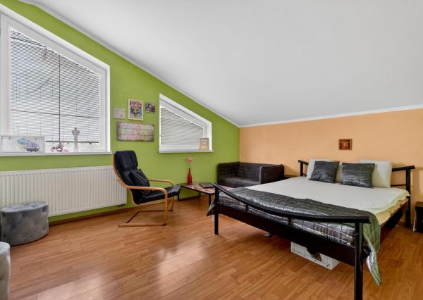 5 izbový rodinný dom Nová Dedinka na predaj, 1445 m2 pozemok