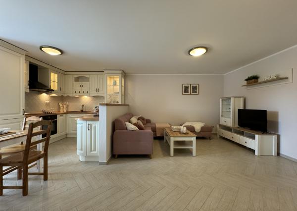 Na prenájom veľmi pekný 3-izbový byt, KNM