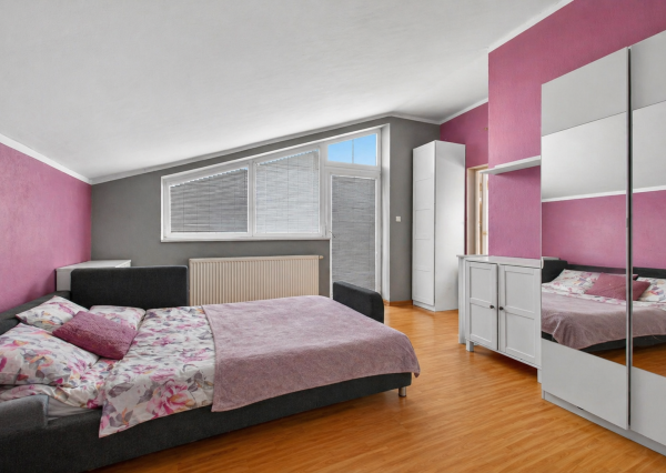 5 izbový rodinný dom Nová Dedinka na predaj, 1445 m2 pozemok