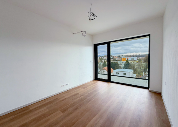 3-izbový byt v novostavbe s loggiou a možnosťou terasy, Žilina